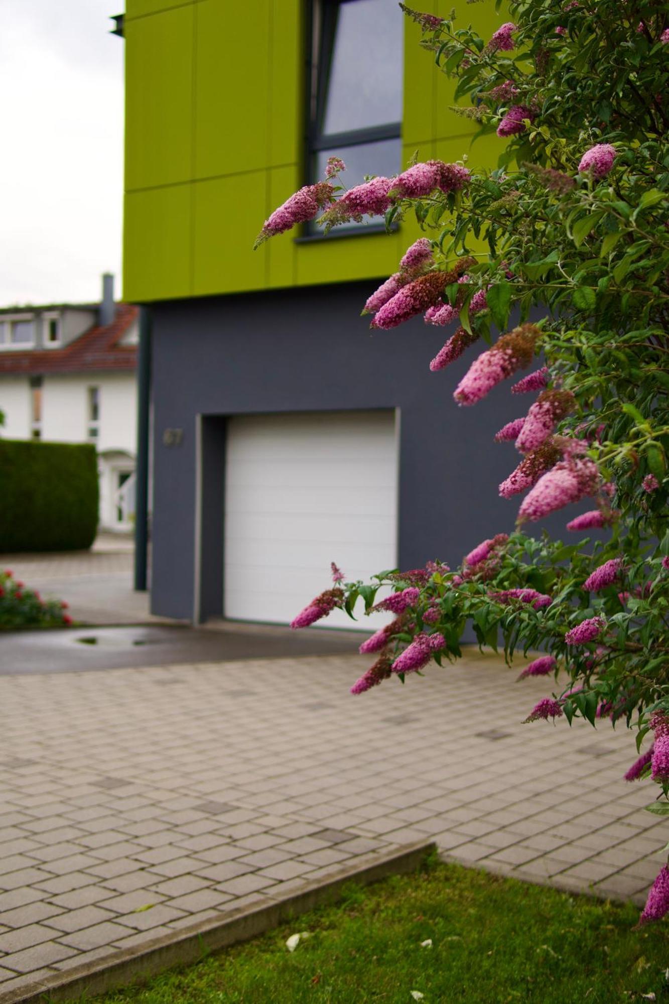 Bed & Breakfast Outlet Hotel Dettingen an der Erms Dış mekan fotoğraf
