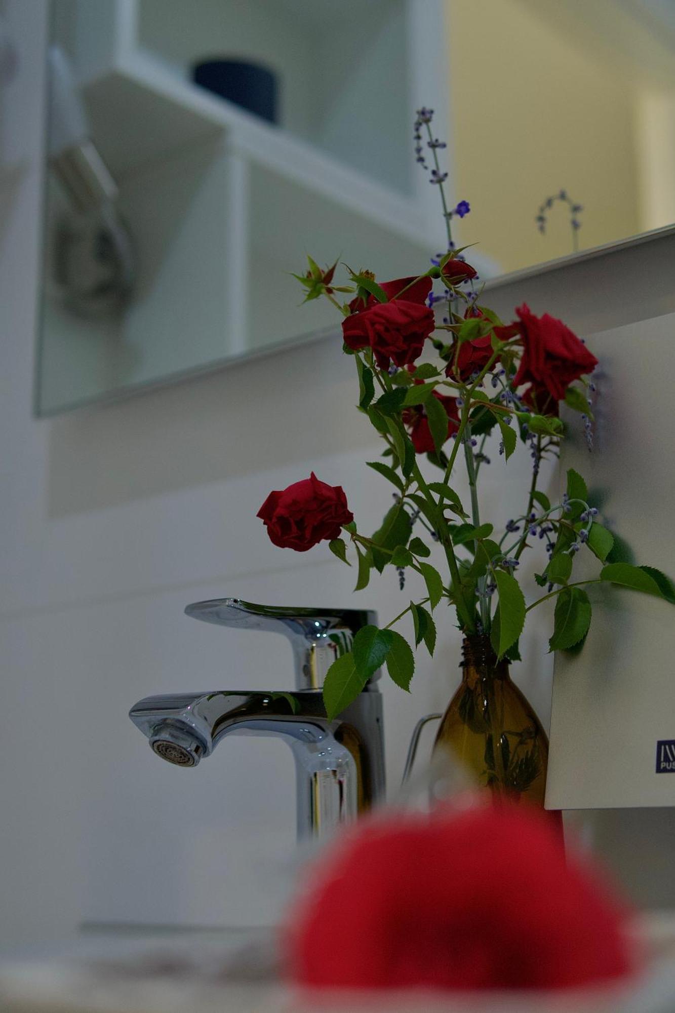 Bed & Breakfast Outlet Hotel Dettingen an der Erms Dış mekan fotoğraf