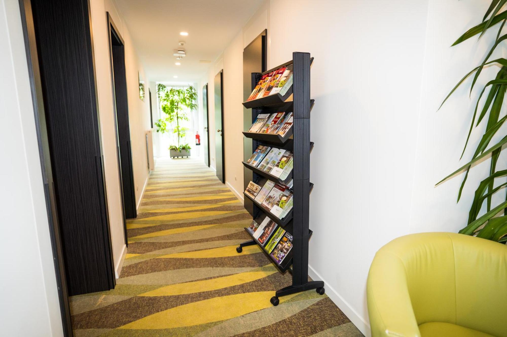 Bed & Breakfast Outlet Hotel Dettingen an der Erms Dış mekan fotoğraf